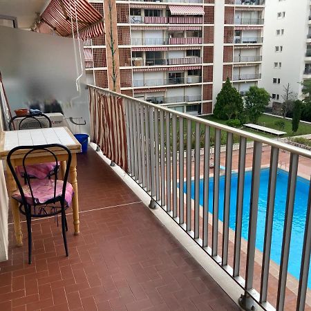 Studio Climatise Et Piscine En Bord De Mer Roquebrune-Cap-Martin Kültér fotó